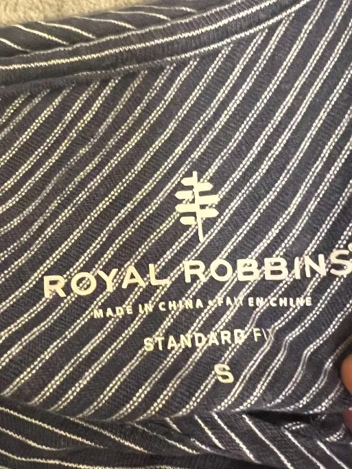 Royal‎ Robbins Striped Long Sleeve Top Size S Blue White Hi Low Hem normcore - Image 4