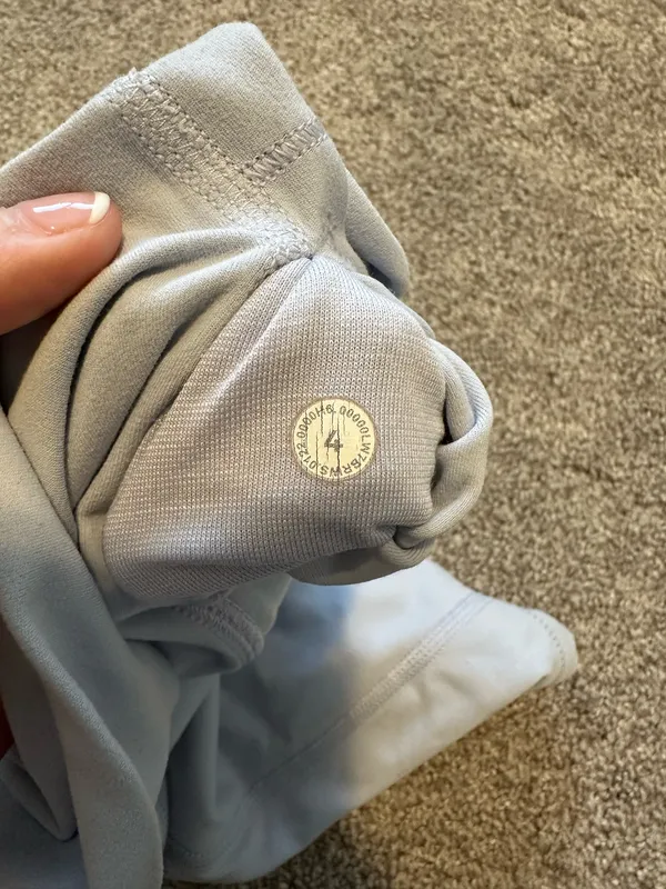 Lululemon Align Shorts - Image 4