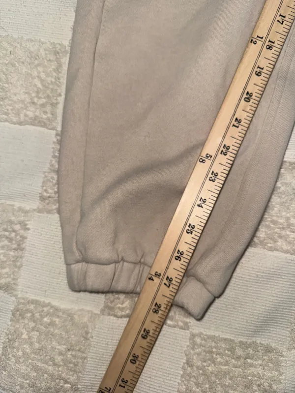 Lululemon Scuba Mid-Rise Oversized‎ Jogger *Regular size M - Image 2