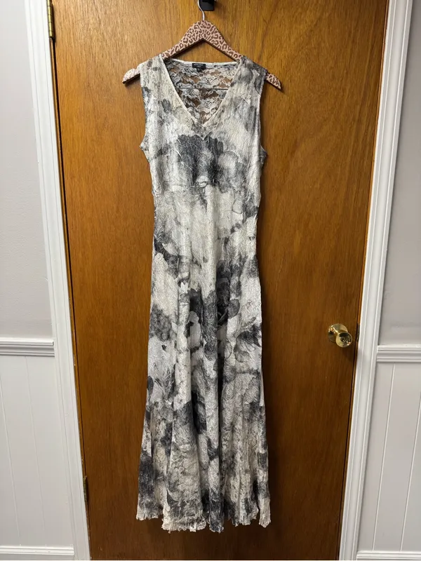 Komarov Lace-Up Back Charmeuse Sleeveless Maxi Dress Watercolor Floral Large - Image 16