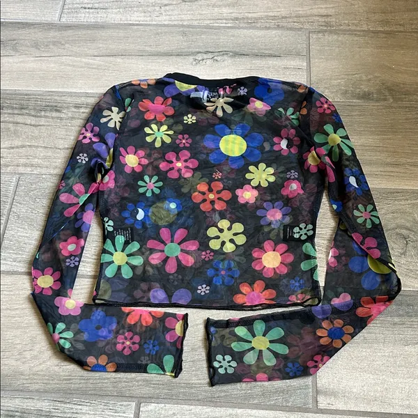 Princess Polly Black Floral Mesh Top - Image 5