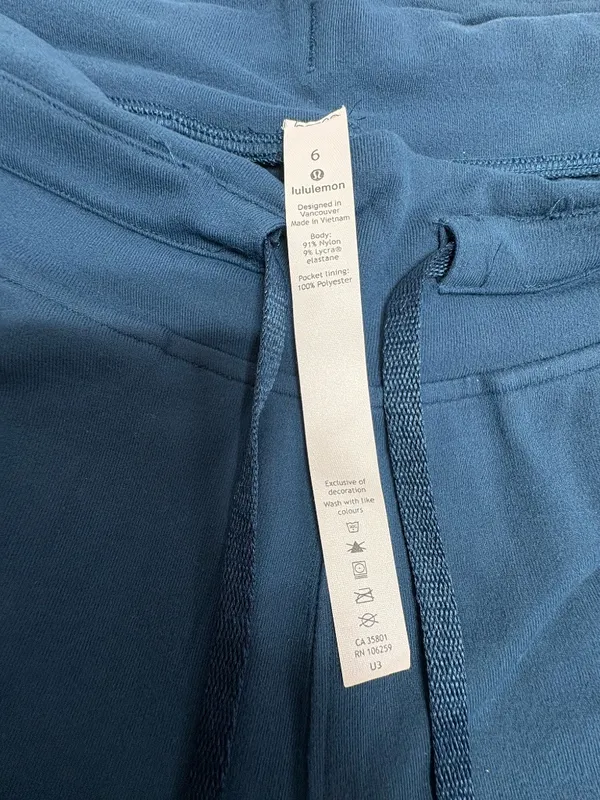 Lululemon Ready to Rule High‎ Rise Jogger With Pockets - Size 6. - Image 6