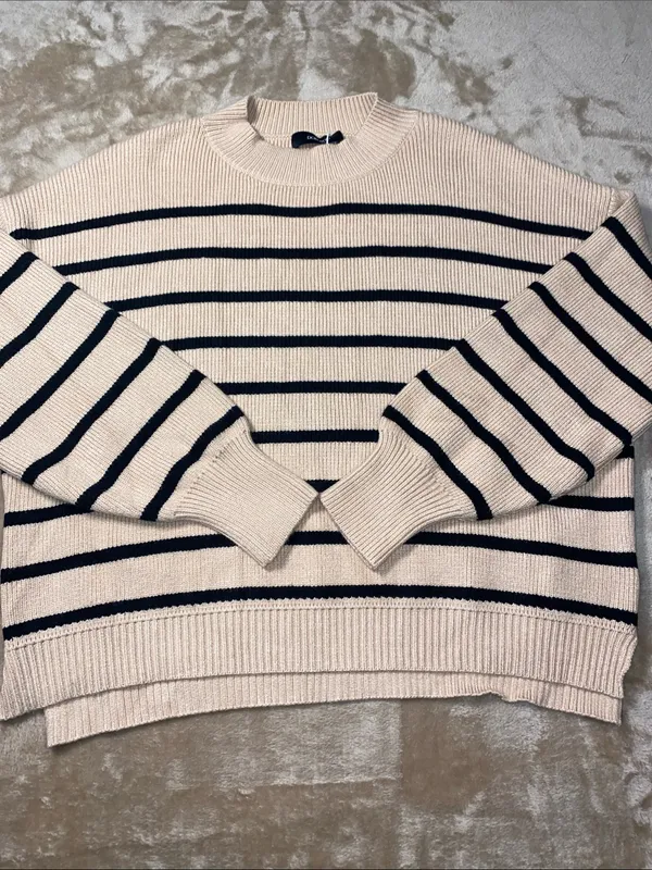 Dokotoo Striped Crewneck Sweater tan and black stripes oversized fit - Image 3