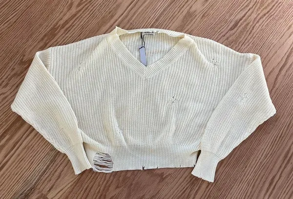 Distressed Cream Sweater Top - Image 3