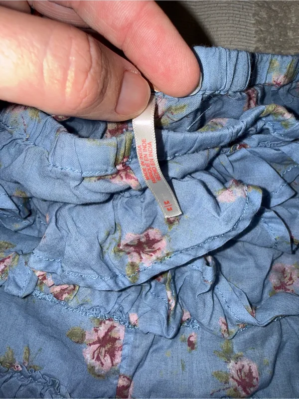 Free People Ruffle Up Bloomer Blue Floral Tiered Ruffle Shorts Mens Size M - Image 6