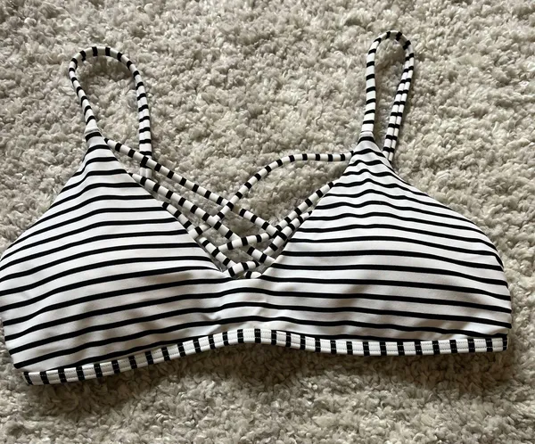 Hollister Bikini Top - Image 6