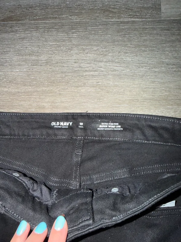 Old Navy Jeans - Image 2
