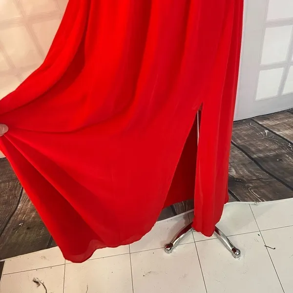 Lulu’s nwt Lost in the Moment Red Maxi Dress size small - Image 6