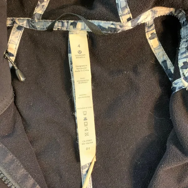 Lululemon Soft Shell Black Hooded Full Zip Long Jacket Coat Womens‎ 4 Minimalist - Image 3