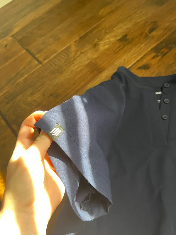 Scrub top - Image 3