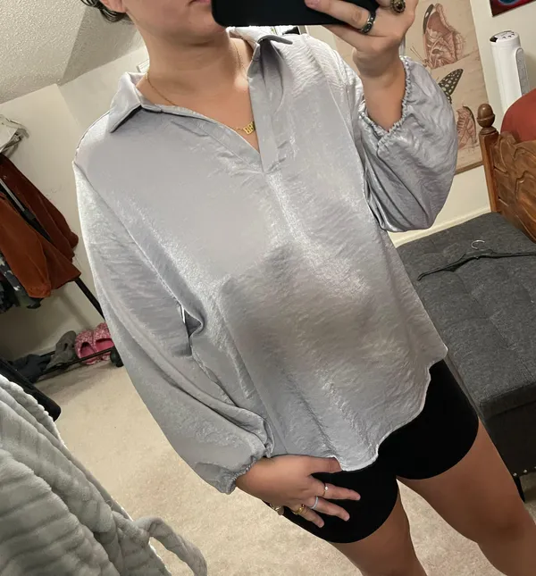 Silky Silver Collared Blouse Size M - Image 2