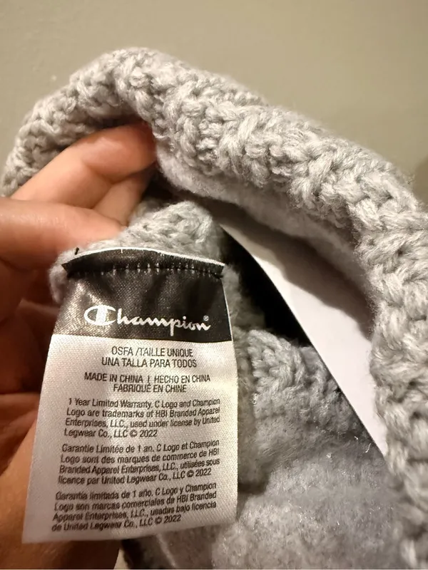 Champion Grey Cable Knit Fleece Lined Foldover Pom Pom Beanie OSFM - Image 3
