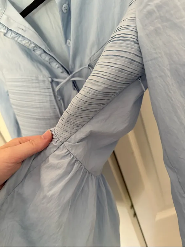 Anthropologie Mare Mare Long-Sleeve Cinched Front Top Pastel Blue Blouse Medium - Image 7