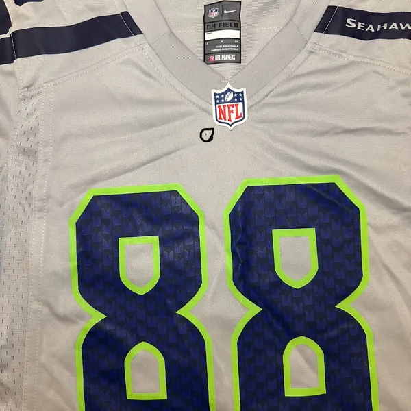 NWOT Seattle Seahawks NFL Nike On Field Women’s Jersey #88 Custom “Arnaut”-Small - Image 3