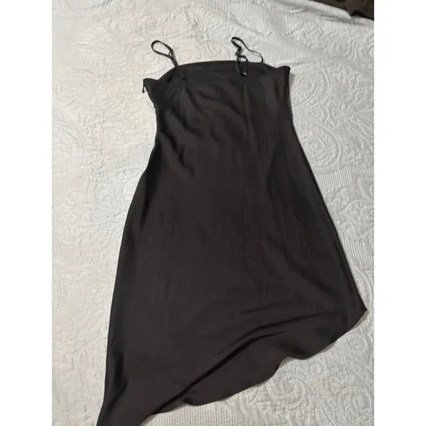 Forever 21 black satin asymmetrical slip mini dress size small - Image 7