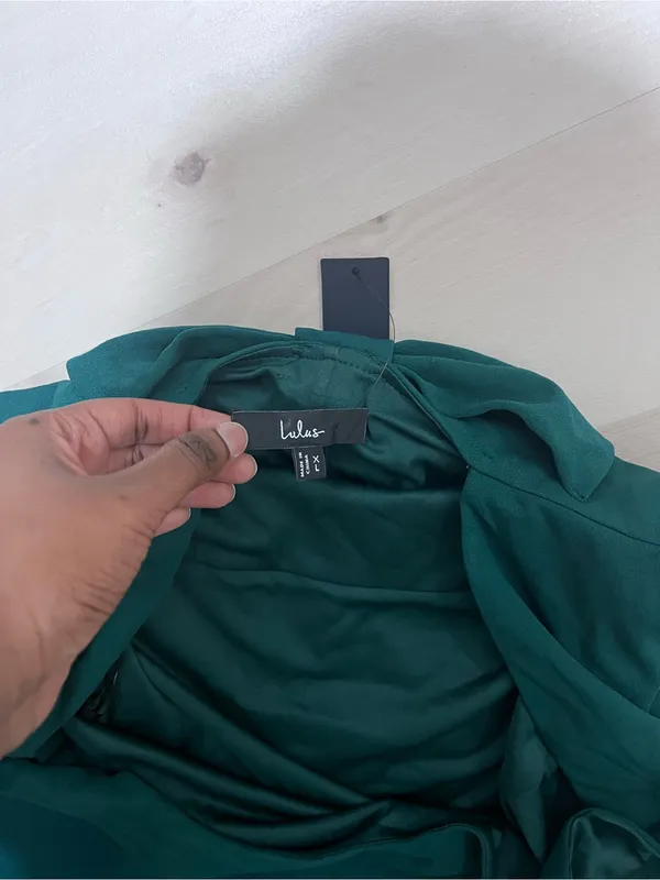 Lulus NWT Women XL Emerald Exquisite Refinement Backless Bow Ruffled Maxi Dress - Image 11