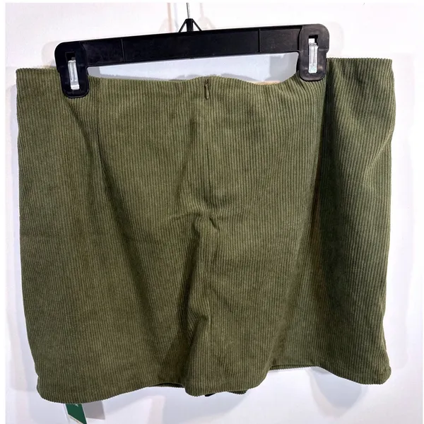 Halara Corduroy Mini Skirt‎ Olive Green Side Slit Zip Closure XL NWT Academia - Image 4