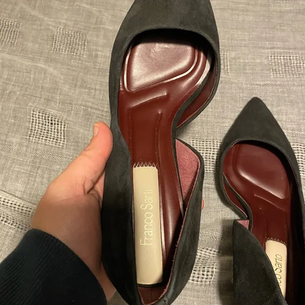 Franco Sarto black suede “Tana” heels size 8.5. D’Orsay style. Padded insole - Image 9