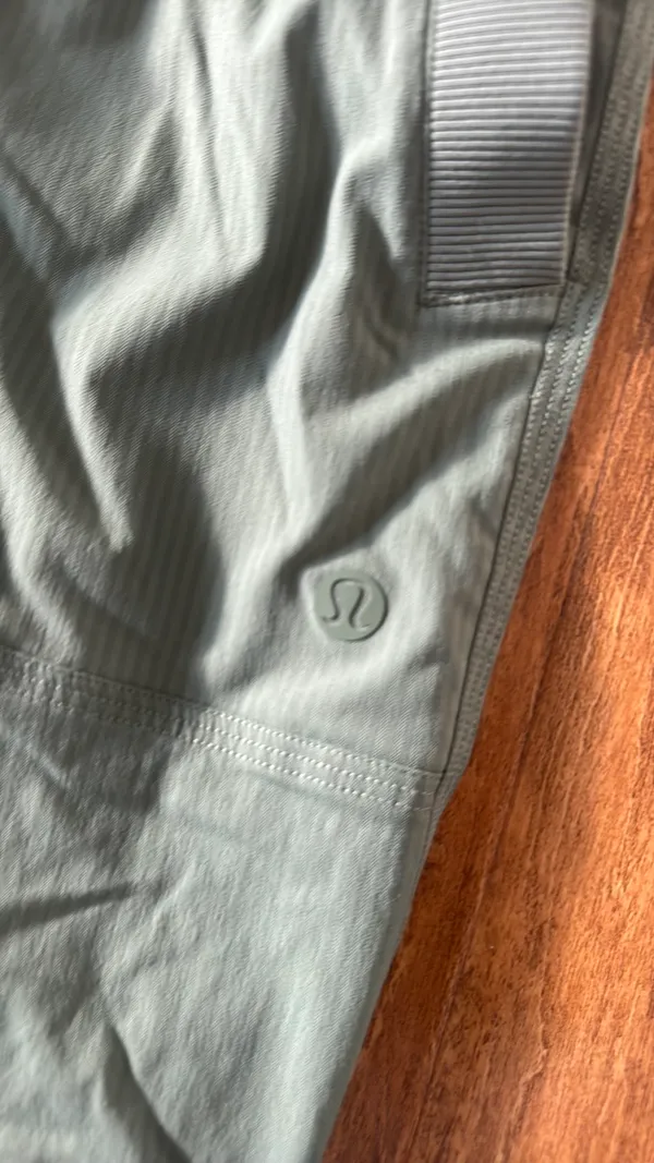 Lululemon sage green dance pant cargo pants - Image 3