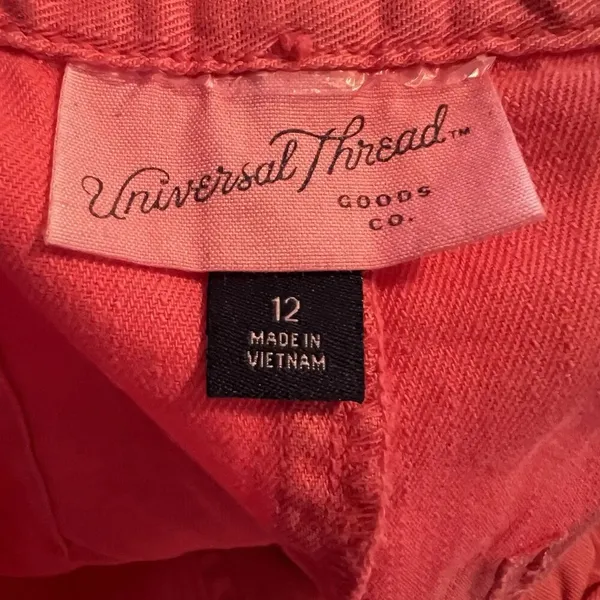 Universal Thread Women’s Shorts‎ 12 Twill - Image 3