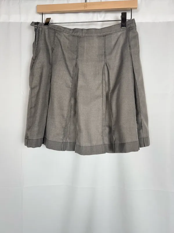 Lands End pleated school skirt/ preppy / academia - Size 4 - Image 3