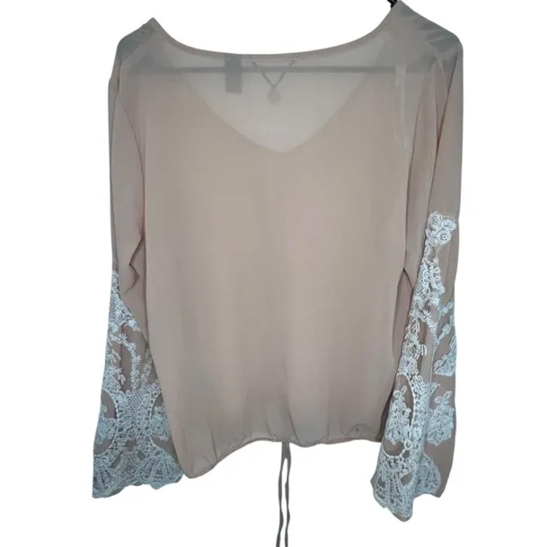BKE Pink Sheer Lightweight Blouse With Lace Embroidered Bell Sleeves - Image 4
