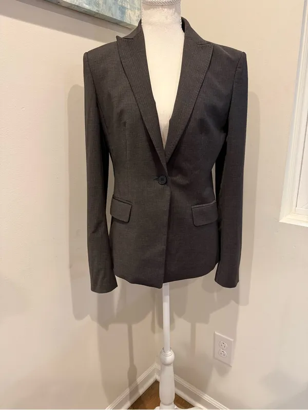 Ann Taylor Wool Blend Charcoal Pinstripe Single-Button Blazer Size 4 - Image 2