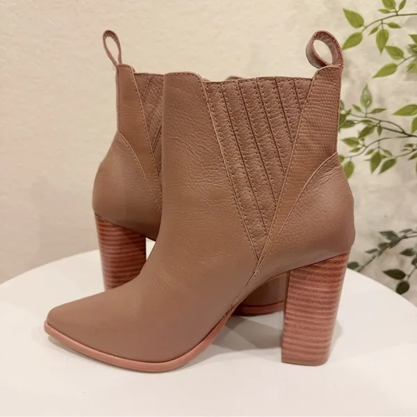 Kaanas Perm Cowboy Ankle Leather Boot in Honey NWOT Size 6M - Image 6