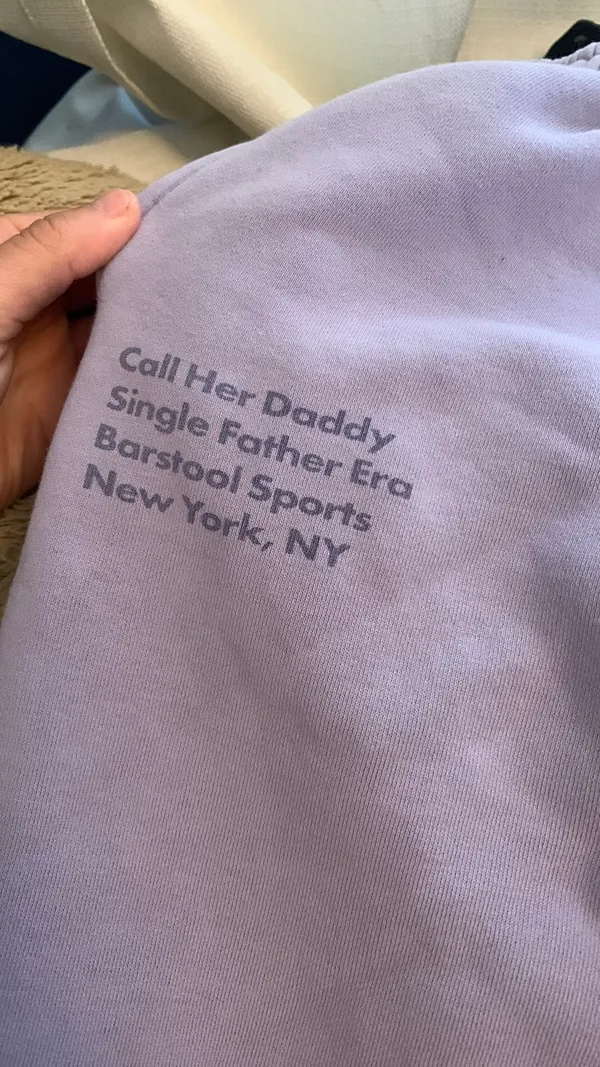 Call her daddy Sweatpants - Image 2