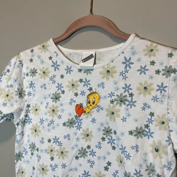 Vintage 2000 Warner Bros Studio Store Tweety Bird Floral T-Shirt Girls XL 14/16 - Image 2