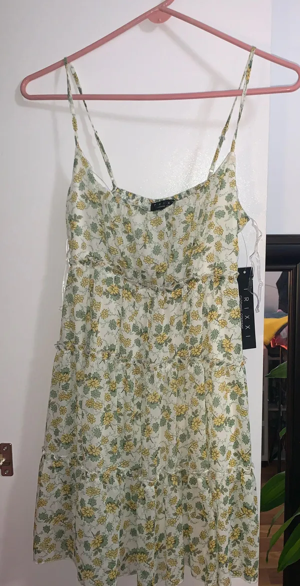 Trixxi Clothing Company Floral Dress - Image 4