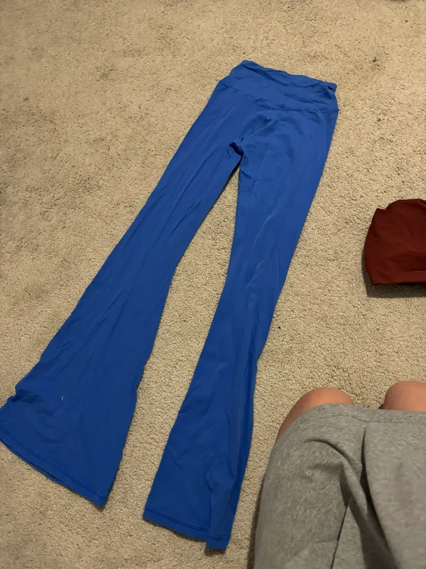 Aerie crossover flare leggings - Image 4