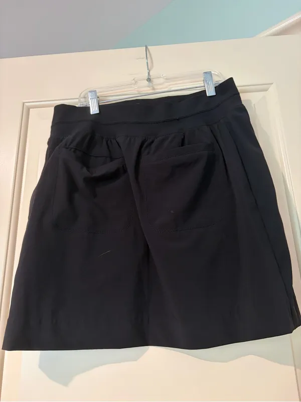 Athleta Black Athletic Tennis Mini Skort Size 4 - Image 2
