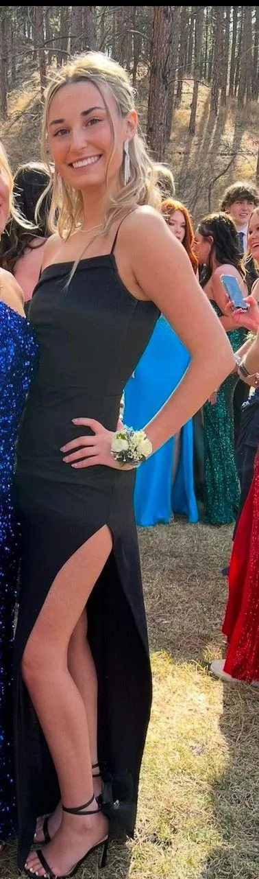 Black Sparkly Prom Dress Size 0 - Image 2