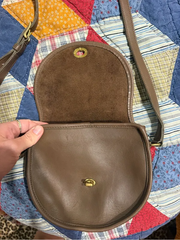 Vintage coach Watson (9981) dark brown EUC - Image 3