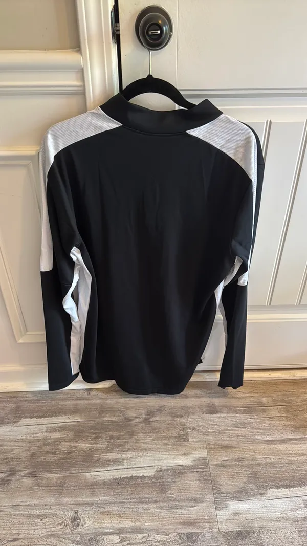Men’s Nike Dri-Fit Pullover 1/4-Zip - Image 4