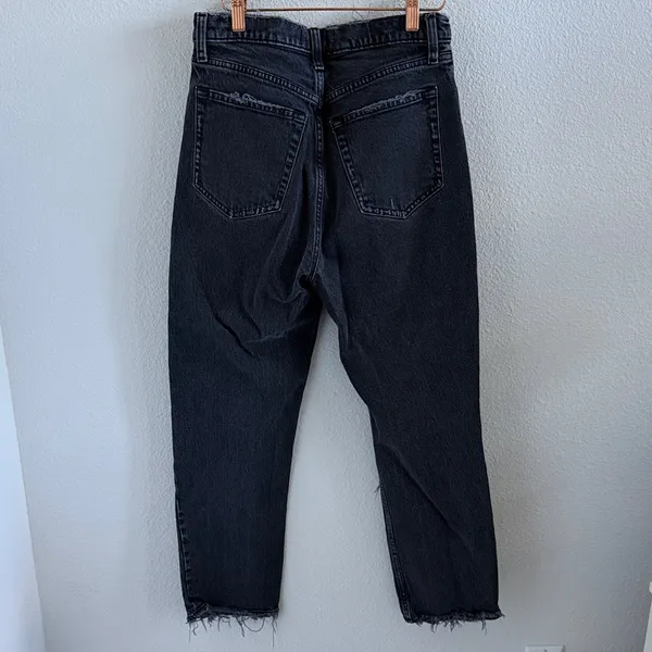 Abercrombie & Fitch The Dad High Rise Distressed Black Jeans 28 | 6S - Image 2