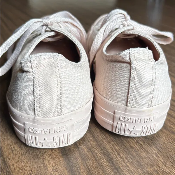 Converse Size 7.5 Pale Pink Low Top Sneakers Shoes - Image 4