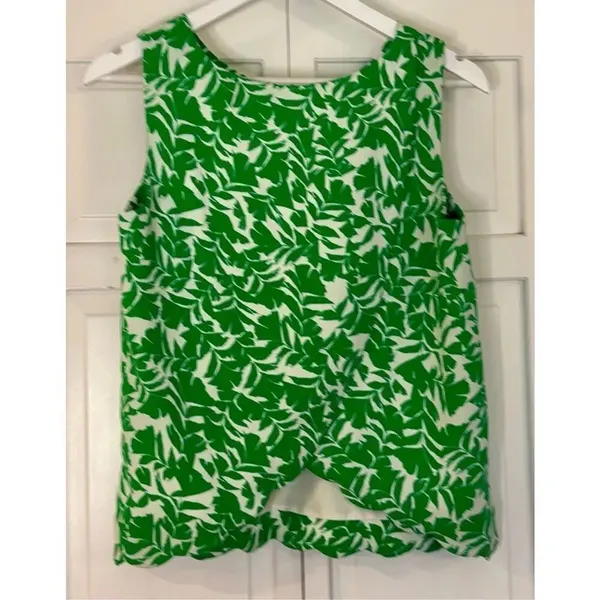 J.Crew green floral scalloped hem cross back top small - Image 10