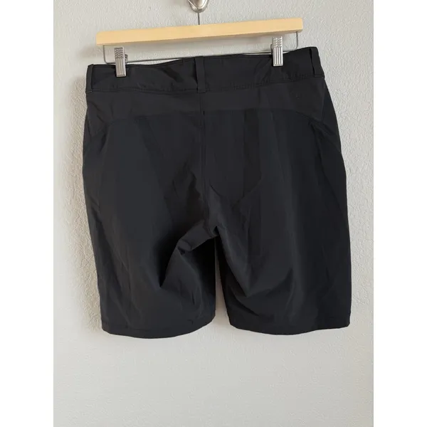 REI Co-op Women's Trail Shorts Black Zipper Pocket Outdoor Hiking Shorts Size 10 - Image 4
