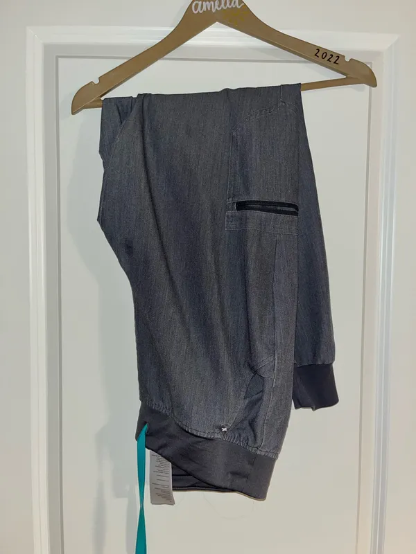 Charcoal Grey FIGS Scrubs Set - Image 2