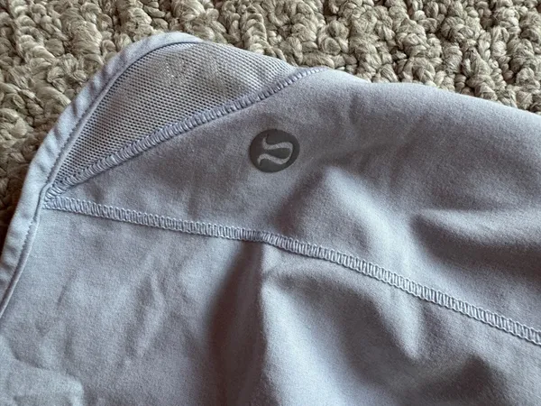 Hotty Hot Lululemon Shorts 2.5" Low-Rise - Image 5