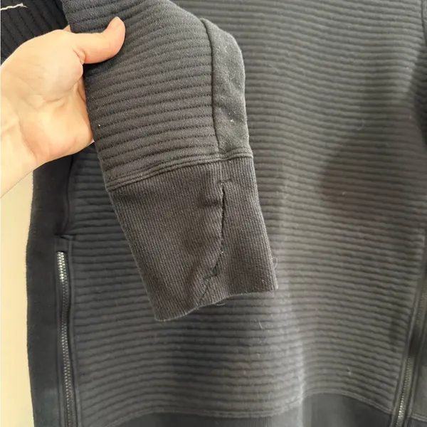 All in Motion Target Ribbed Mockneck Zipper Black Pullover Sweatshirt Size Small - Image 6