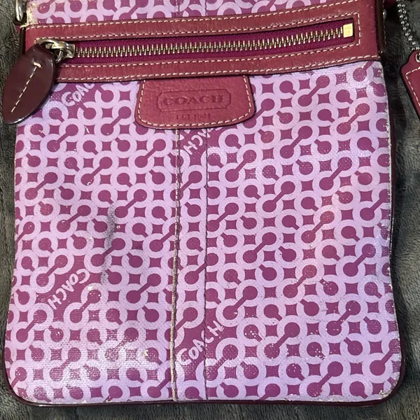Coach Signature‎ Pink Gramercy Op Art Messenger Crossbody Purse - Image 4