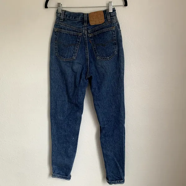Vintage Levi's‎ High Waisted Jeans Rolled Hem Medium Blue Button Fly Tapered - Image 2