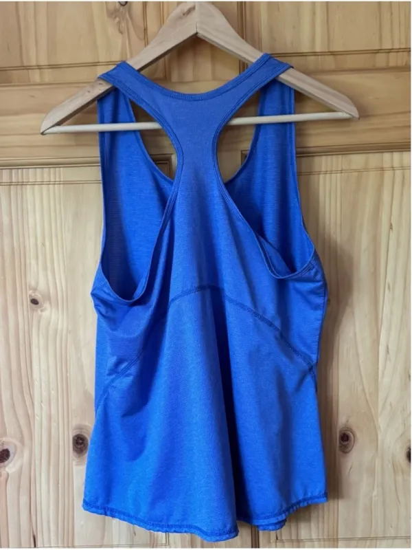 lola Lightweight Periwinkle Blue Textured Racerback Athletic Tank Top size large - Image 6