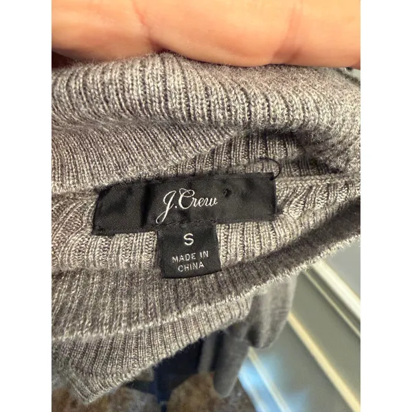 J.Crew 100% Merino Wool Ribbed Balloon Sleeve Turtleneck Sweater Gray Minimalist - Image 6