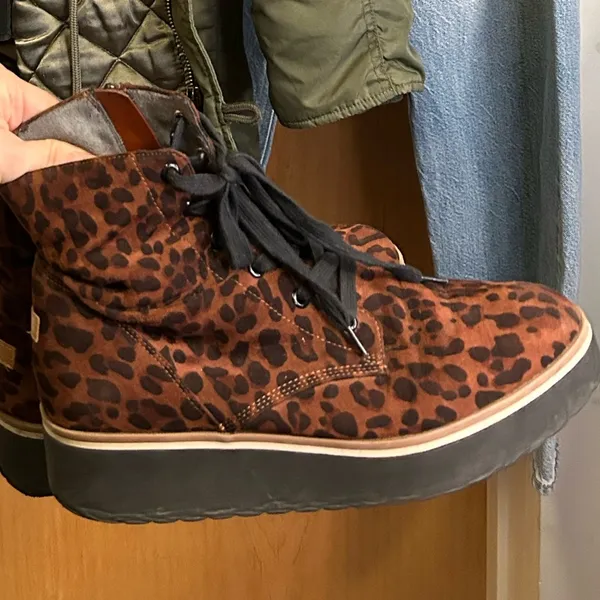 Dr. Scholl’s Animal Print Platform Lace Up Mid Calf Booties - size 9 - Image 2