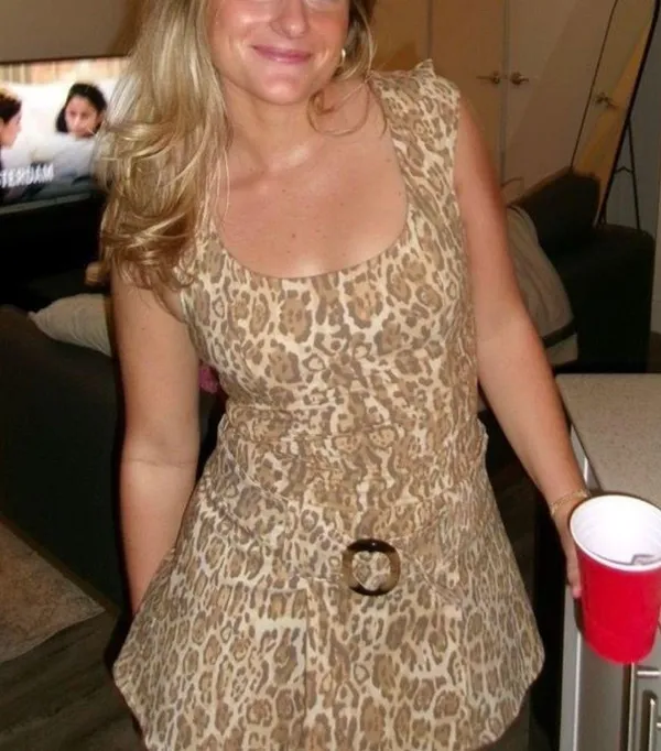 Urban Outfitters Cheetah Mini dress - Image 2