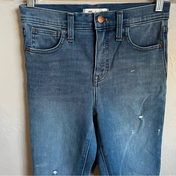 Madewell 10 in High Rise Skinny Raw Hem Denim‎ Jeans - Image 3